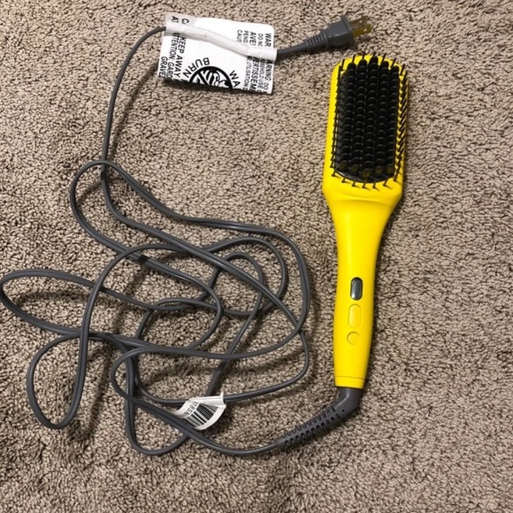 Drybar heat straightening Brush - Picture 4 of 4